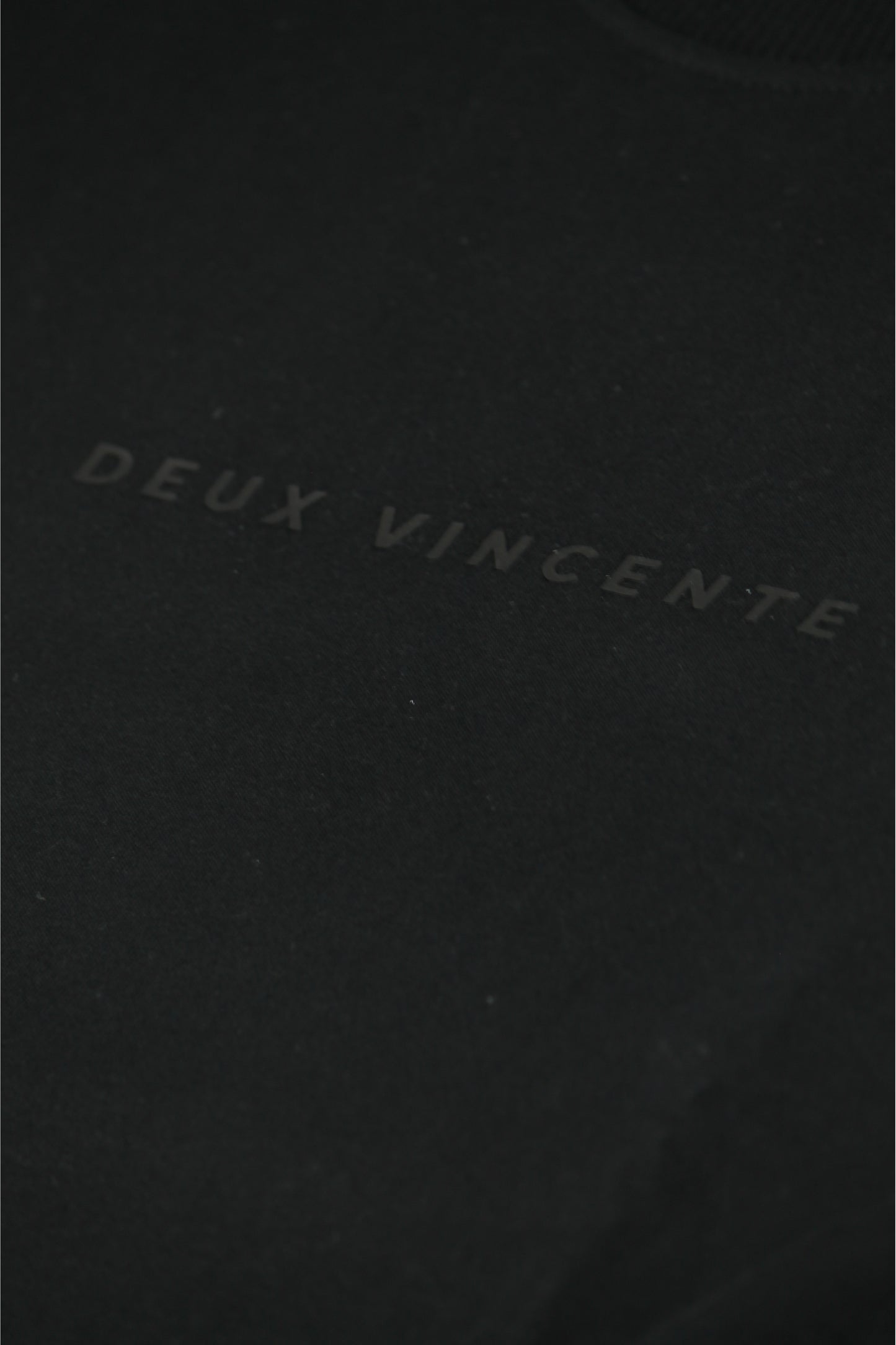 DV Signature Sweatshirt