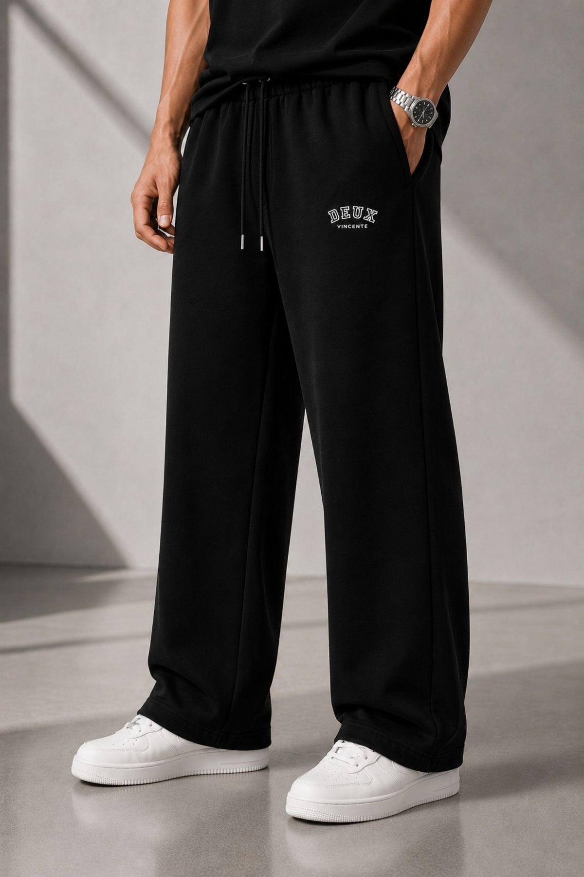 DV Classic Black Straight Fit Cotton Jogger