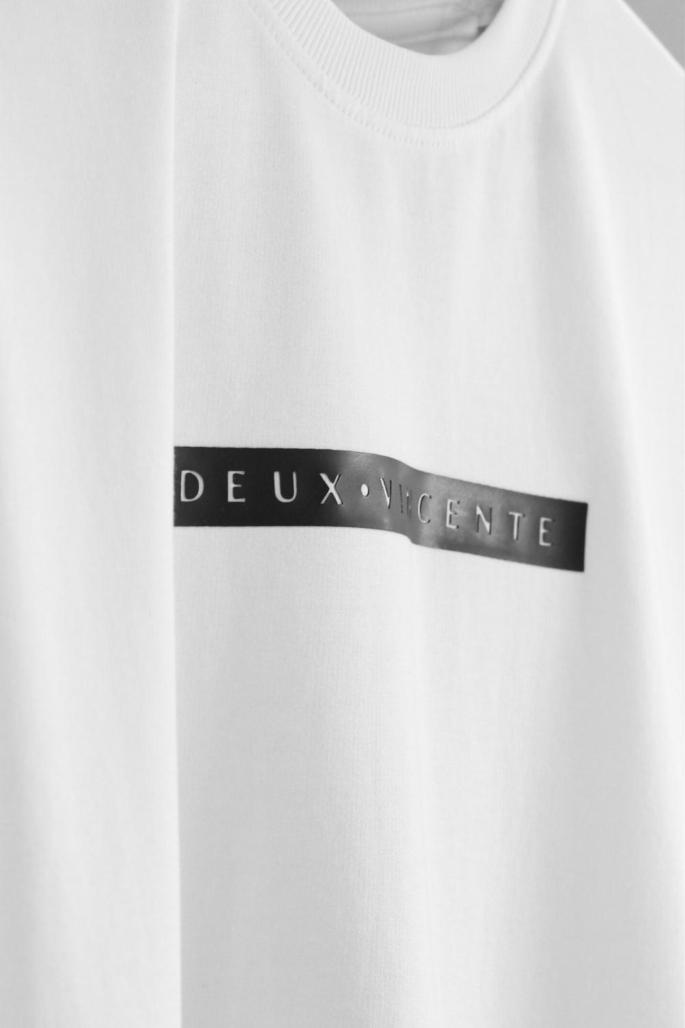 Deux Insignia Oversized T-Shirt